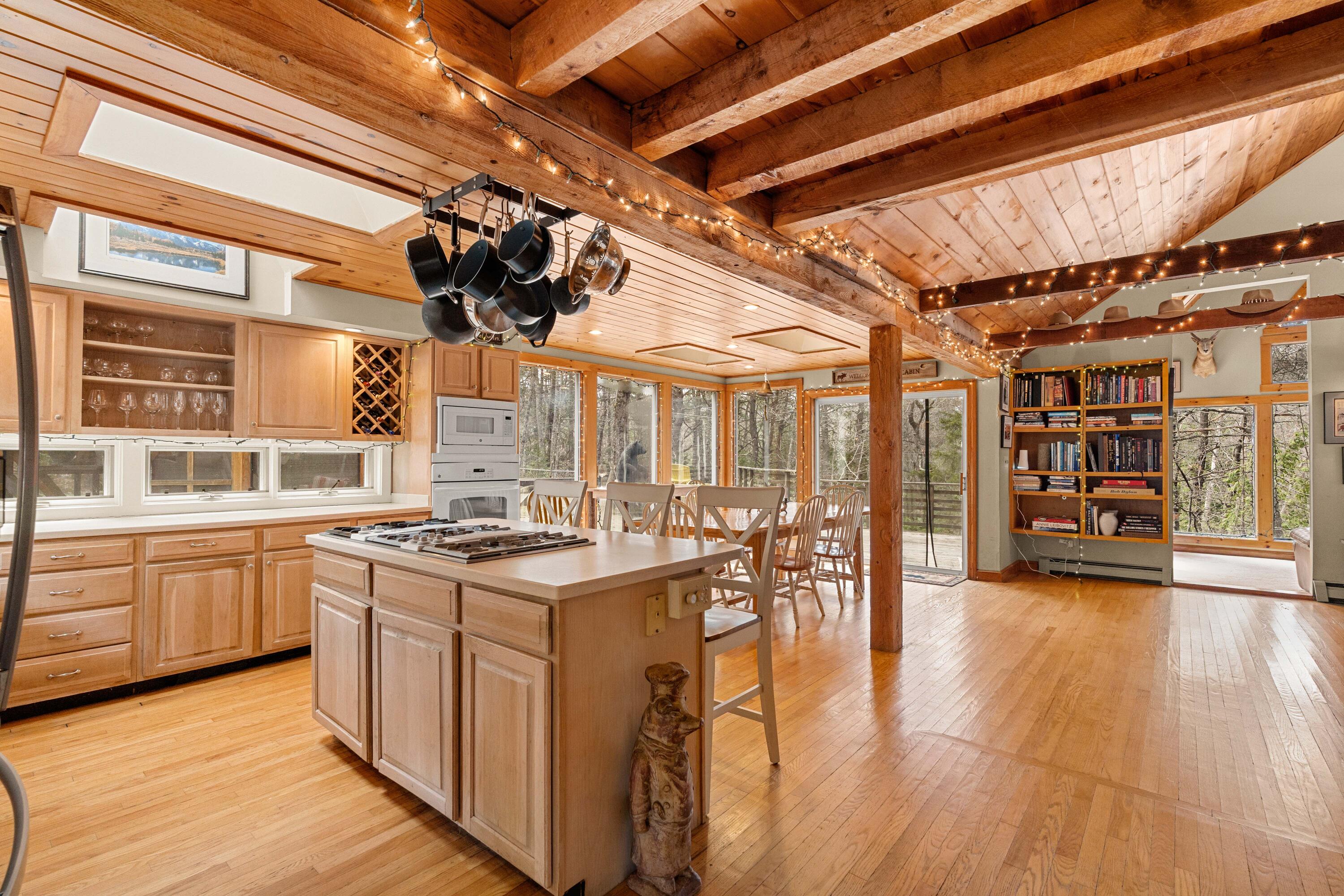54 Stonetree Road Arrowsic, ME 04530 - Photo 8 of 52 kitchen-dining-54-stonetree-road-arrowsi