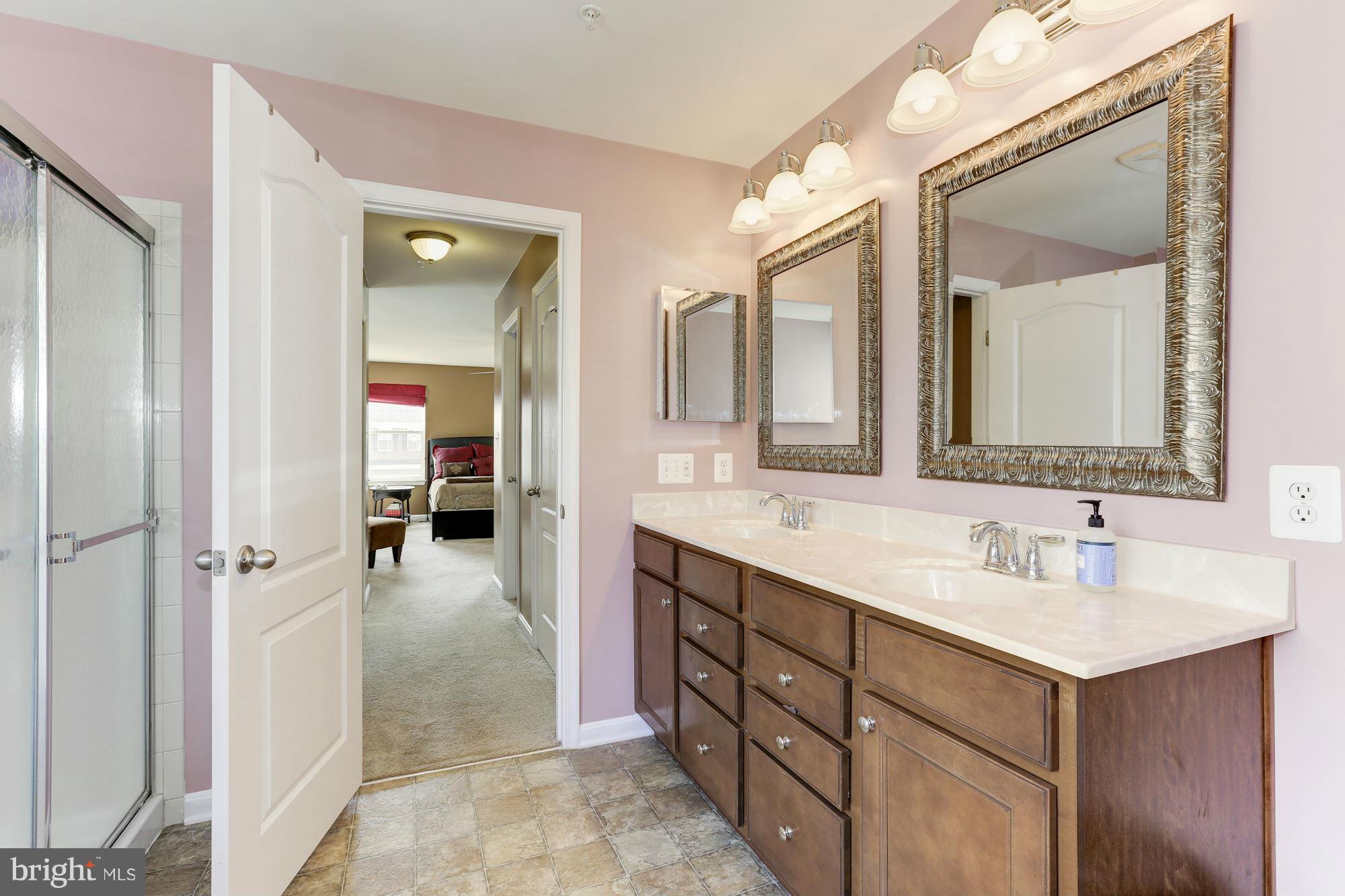 15211 Casimir Road Brandywine, MD 20613 - Photo 17 of 30 Bath (Master)