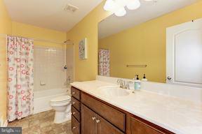 15211 Casimir Road Brandywine, MD 20613 - Photo 24 of 30 Bath