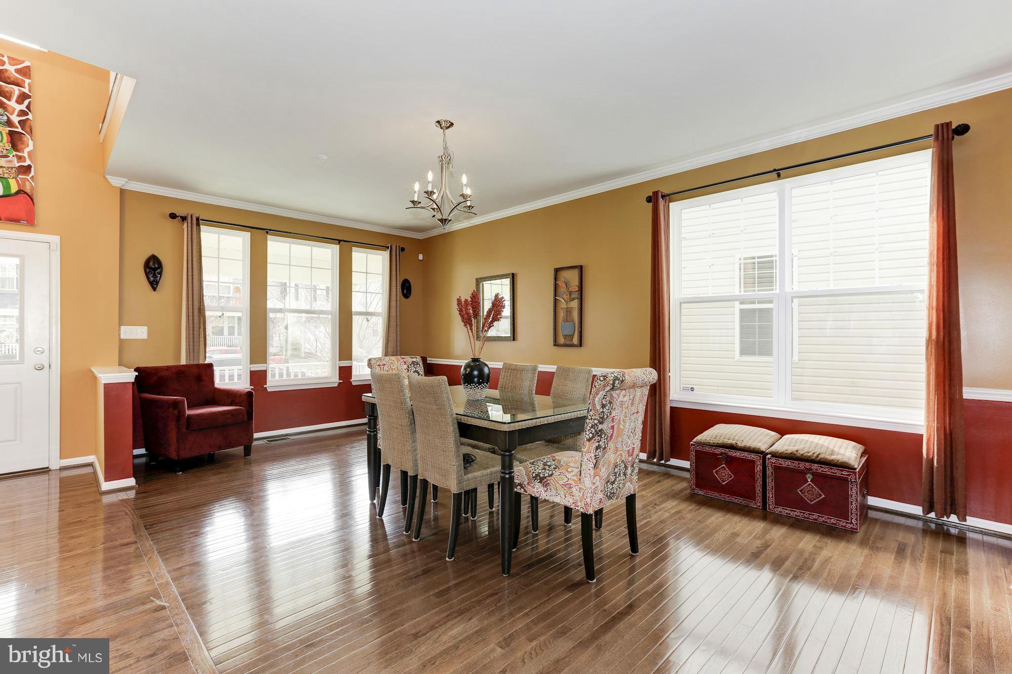 15211 Casimir Road Brandywine, MD 20613 - Photo 5 of 30 Living Room