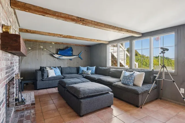 $3,195,000 | 12 Salt Spray Lane, Cape Elizabeth, ME 04107