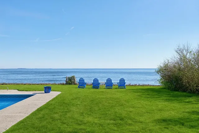 $3,195,000 | 12 Salt Spray Lane, Cape Elizabeth, ME 04107