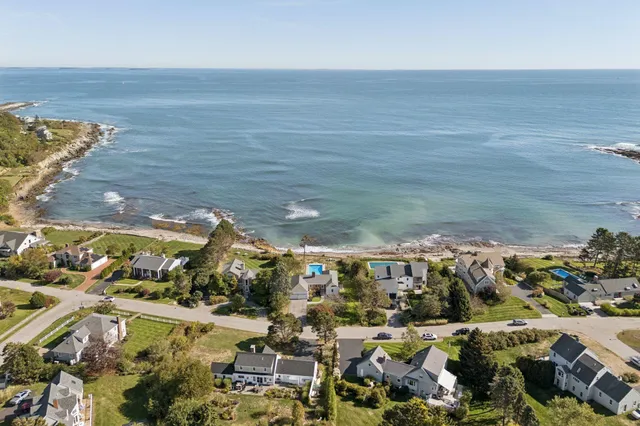 $3,195,000 | 12 Salt Spray Lane, Cape Elizabeth, ME 04107