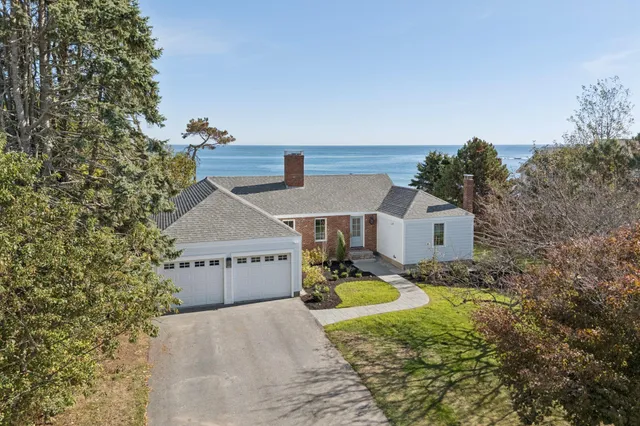 $3,195,000 | 12 Salt Spray Lane, Cape Elizabeth, ME 04107