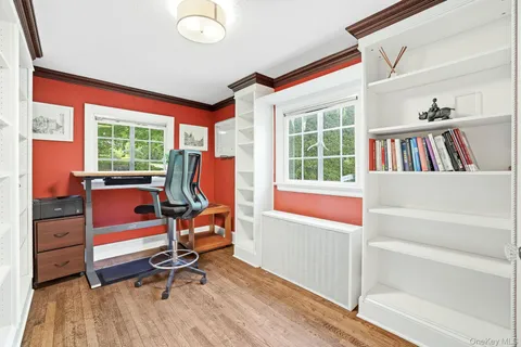$1,800,000 | 14 Overhill Road, New Rochelle, NY 10804