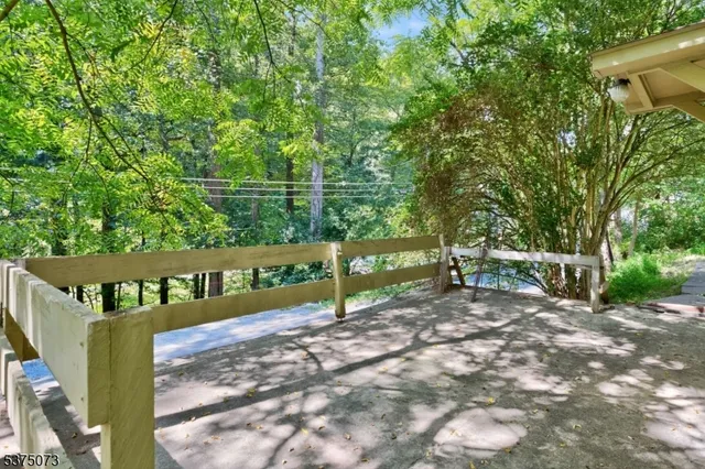 $435,000 | 140 Millbrook Road, Washington, NJ 07882