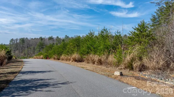 $639,900 | 2084 Starlight Lane, Morganton, NC 28655