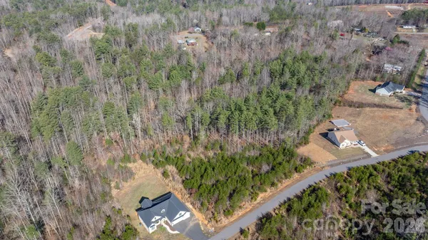 $639,900 | 2084 Starlight Lane, Morganton, NC 28655