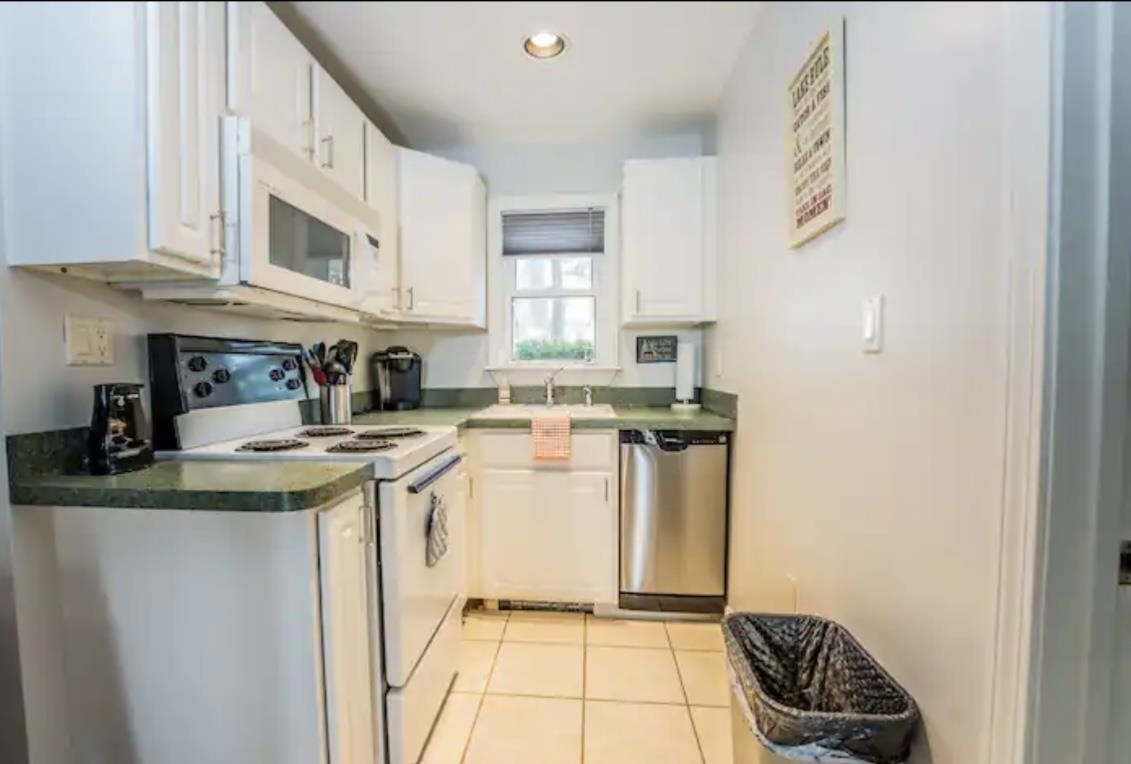 16 Hill Road, Unit 6 Tilton, NH 03276 - Photo 2 of 14 Gallery Image 2