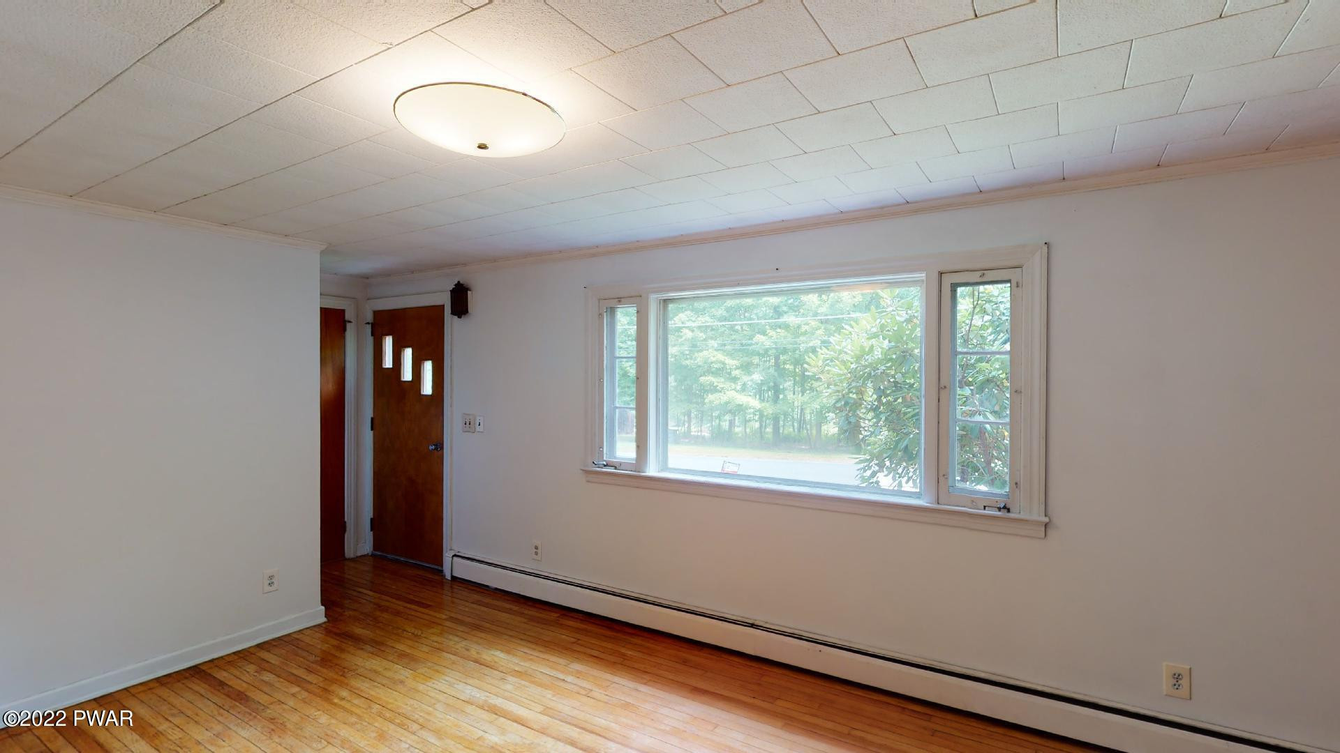 136 Kuhn Road Lackawaxen, PA 18435 - Photo 14 of 29 136 Kuhn Rd 14
