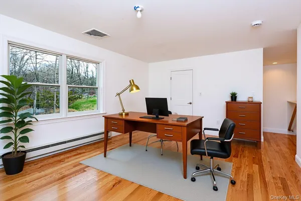 $899,900 | 7 Tulip Road, Mahopac, NY 10541