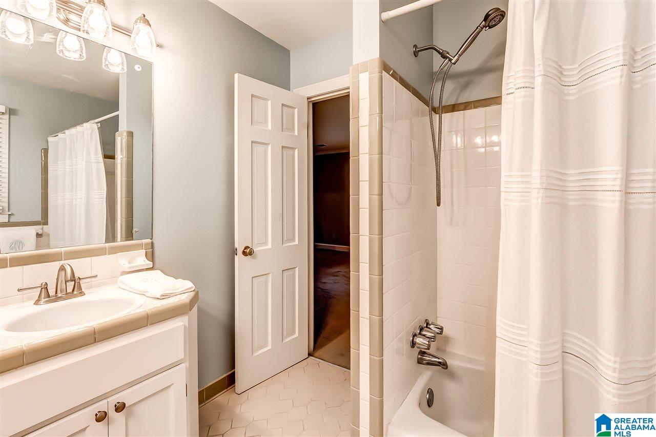 4016 Little Branch Road Birmingham, AL 35243 - Photo 21 of 45