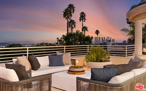 $22,995,000 | 816 Monte Leon Drive, Beverly Hills, CA 90210