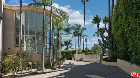 $22,995,000 | 816 Monte Leon Drive, Beverly Hills, CA 90210