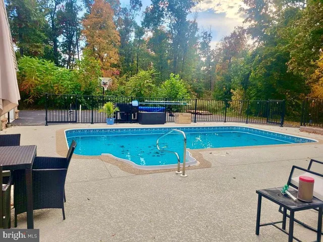 $475,000 | 60 Armory Drive, Chambersburg, PA 17202