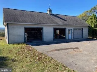 $1,295,000 | 8124 Cromwell Church Road, Hustontown, PA 17229