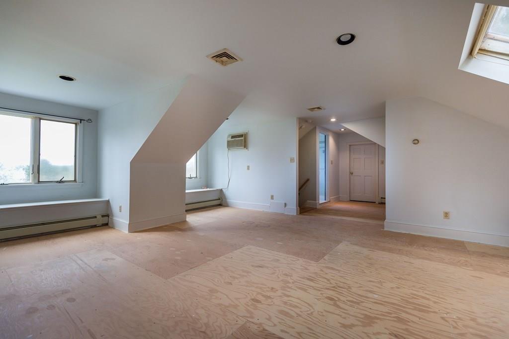 93 Spring Grove Road Andover, MA 01810 - Photo 20 of 40