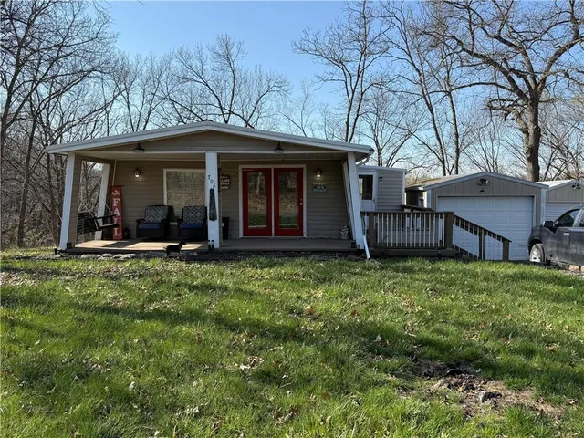 $175,000 | 798 Lake Viking Terrace, Altamont, MO 64620