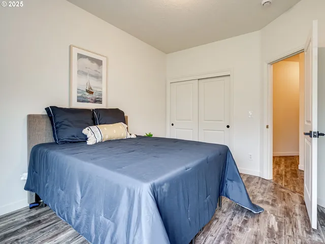 $675,000 | 20800 Yosemite Street Northeast, Aurora, OR 97002