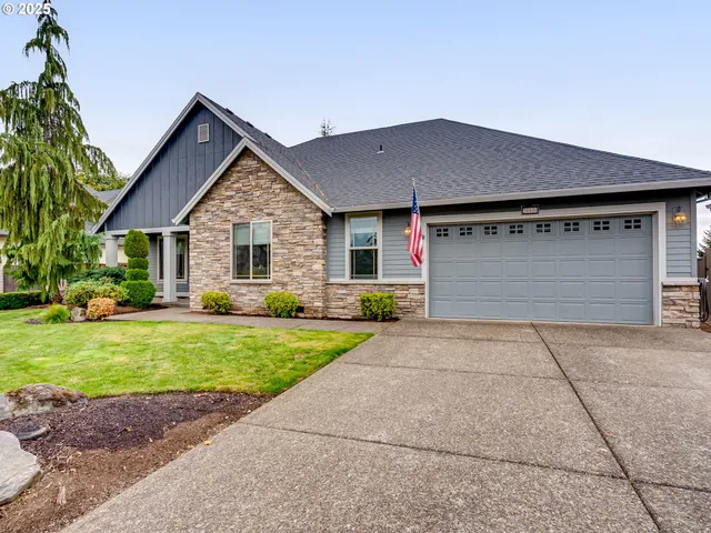 $675,000 | 20800 Yosemite Street Northeast, Aurora, OR 97002