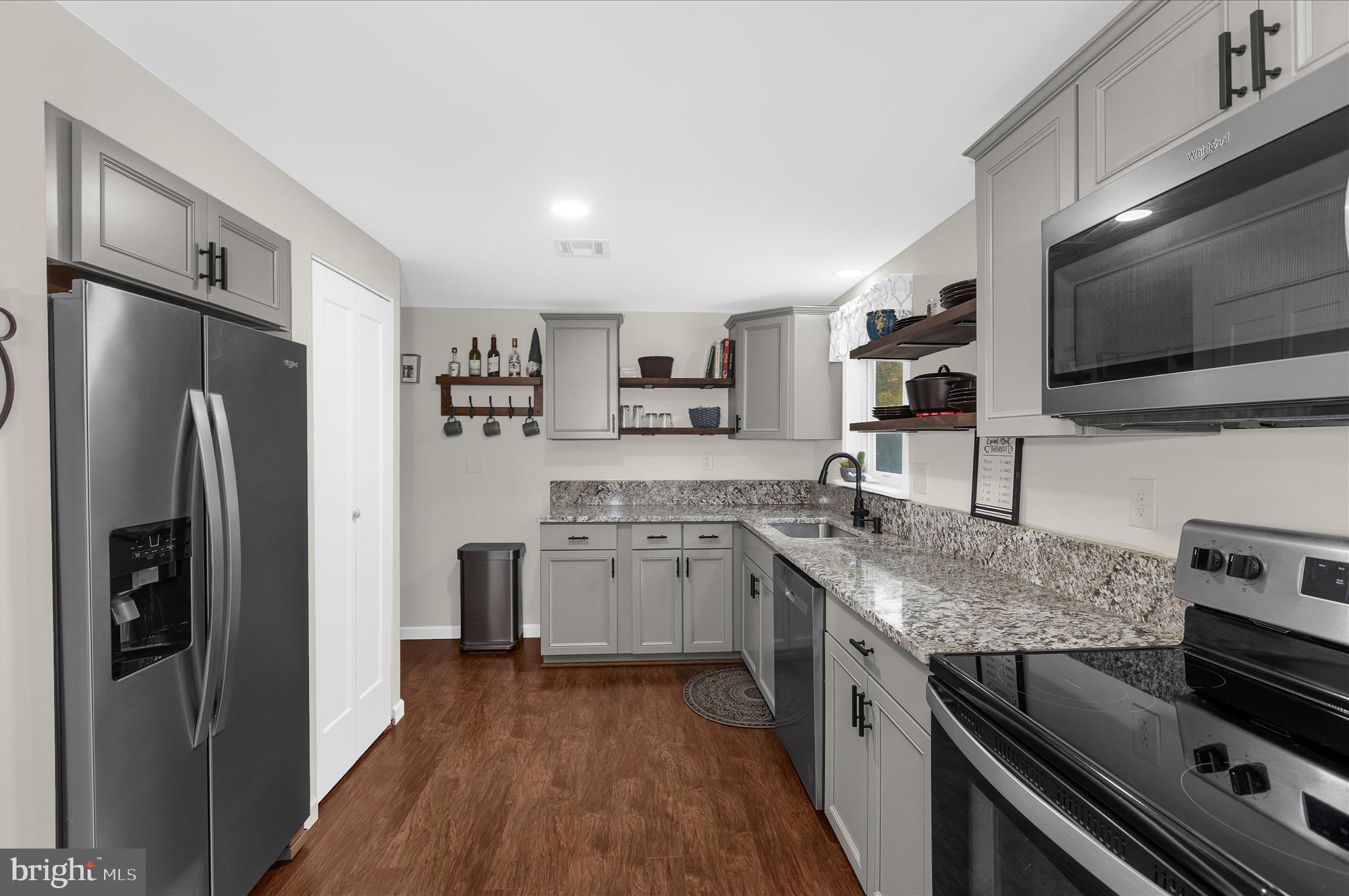 17797 Point Lookout Road Lexington Park, MD 20653 - Photo 10 of 33 Kitchen