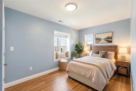 $549,000 | 26 Bay Street, Unit 2, Hull, MA 02045