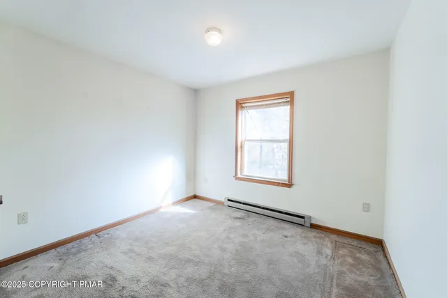 $285,000 | 143 Foothill Boulevard, Effort, PA 18330