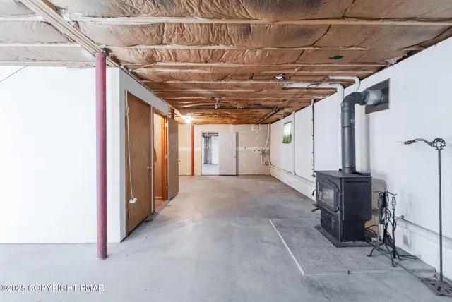 $285,000 | 143 Foothill Boulevard, Effort, PA 18330