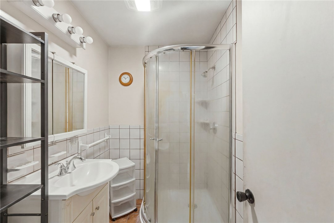2654 Harkney Hill Road Coventry, RI 02816 - Photo 17 of 50