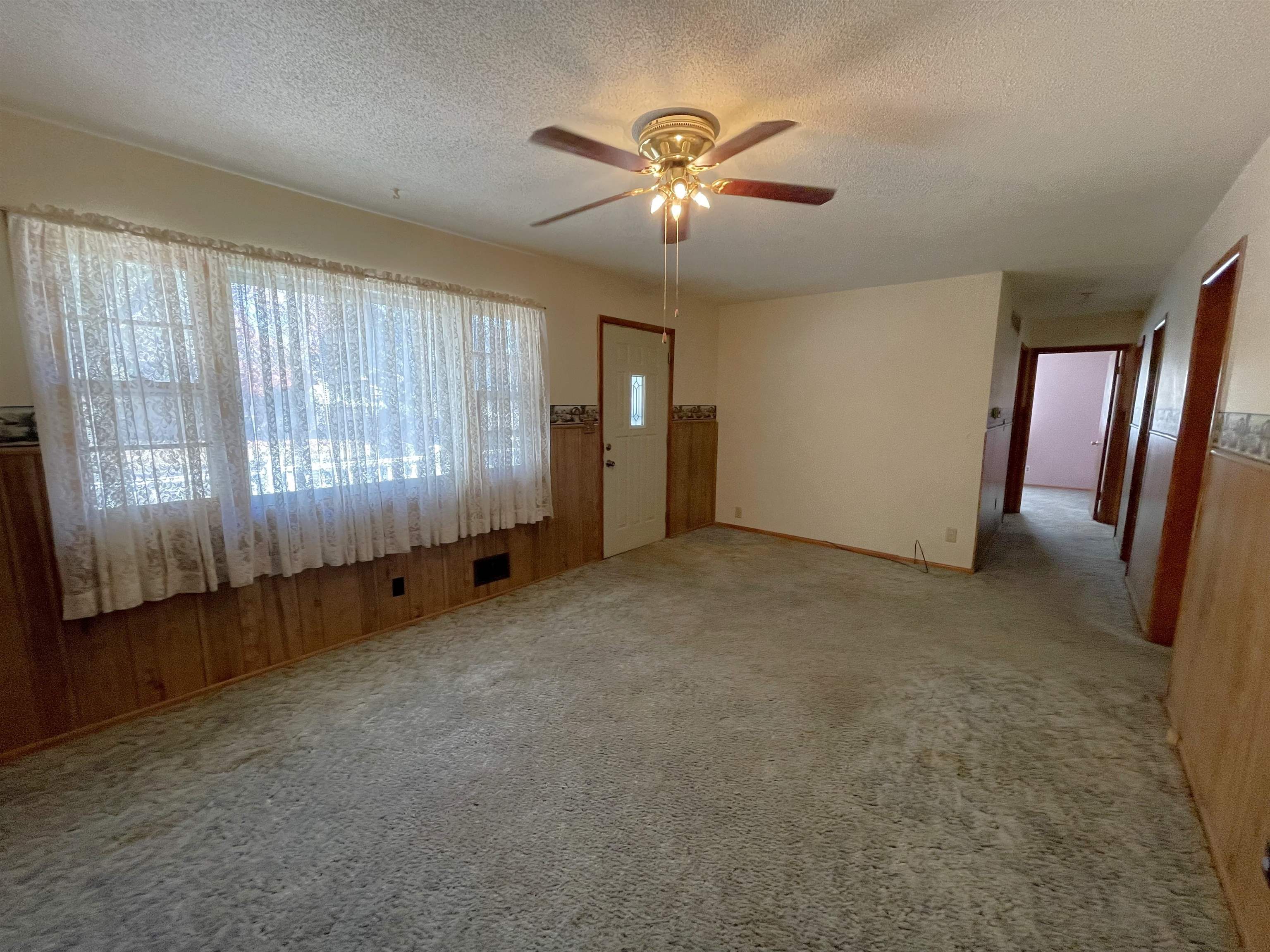 429 North 9th Street Towanda, KS 67144 - Photo 7 of 35