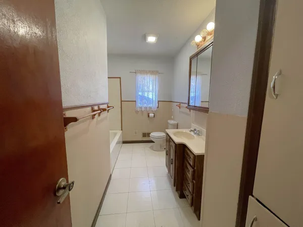 $125,000 | 429 North 9th Street, Towanda, KS 67144