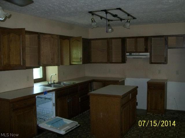 19401 Whitehead Road Lagrange, OH 44050 - Photo 7 of 14 Gallery Image 7