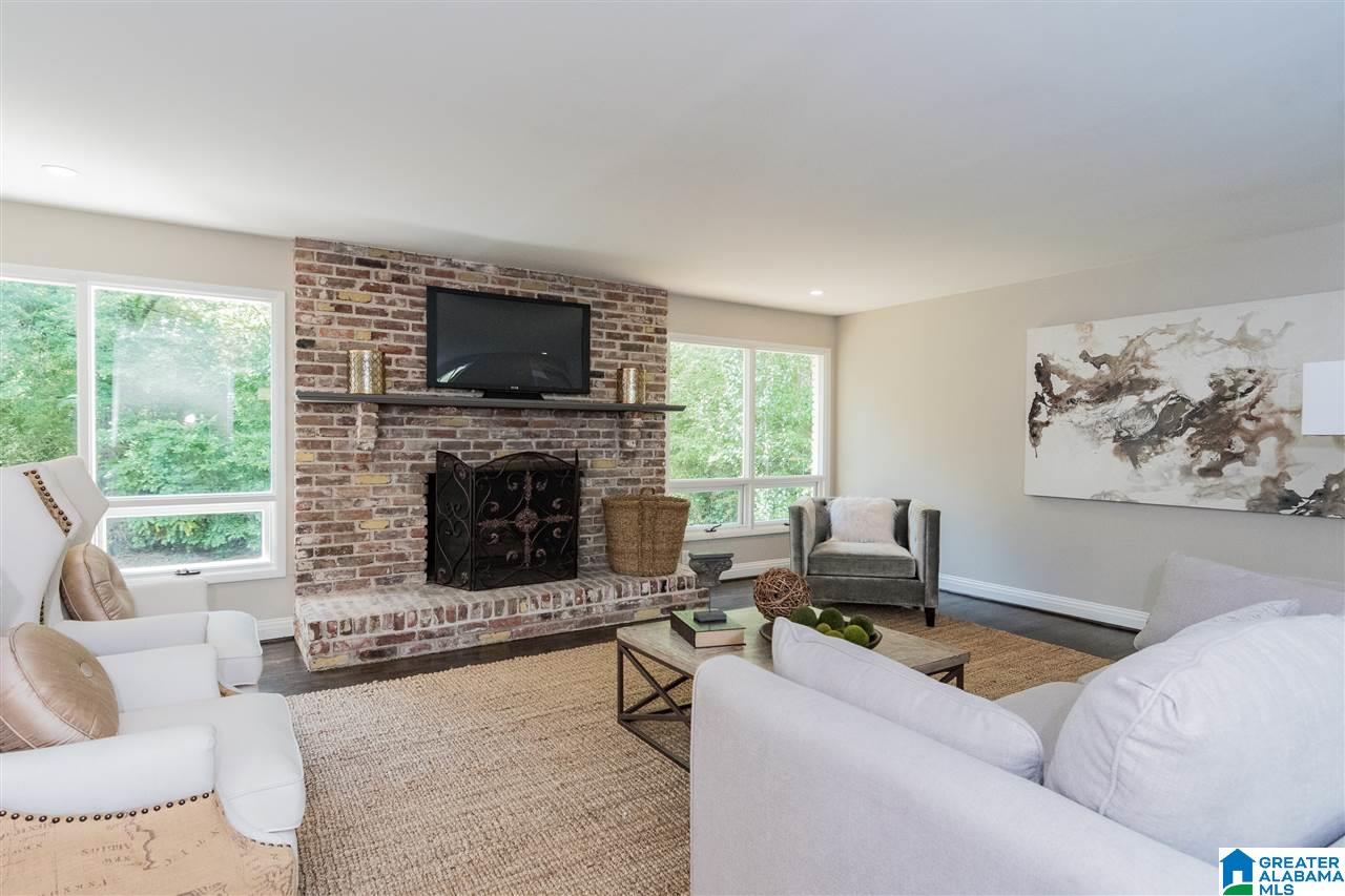 1786 Cornwall Road Birmingham, AL 35226 - Photo 6 of 46