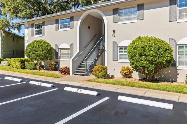 $199,900 | 203 South Orchard Street, Unit 6C, Ormond Beach, FL 32174