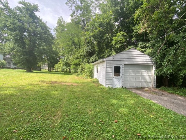 318 East Main Street Hanover, IN 47243 - Photo 2 of 11