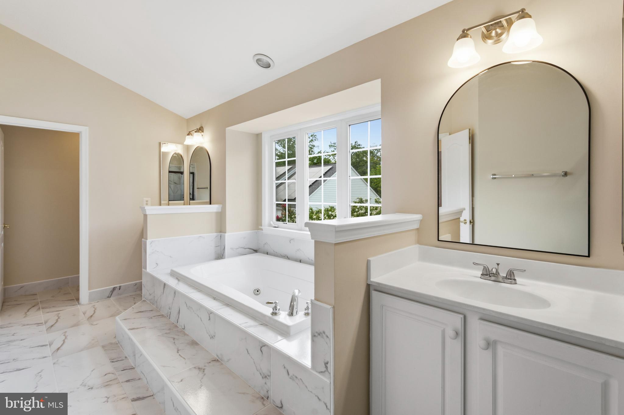 7608 Mcweadon Lane Springfield, VA 22150 - Photo 35 of 72