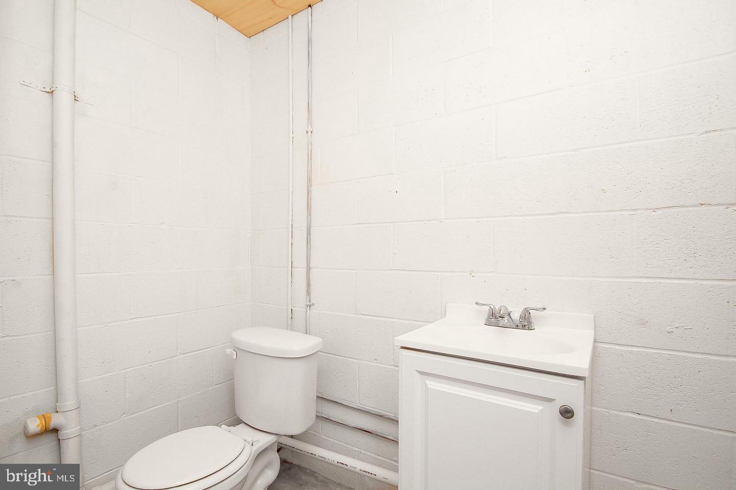 3207 Janice Avenue Baltimore, MD 21227 - Photo 20 of 34