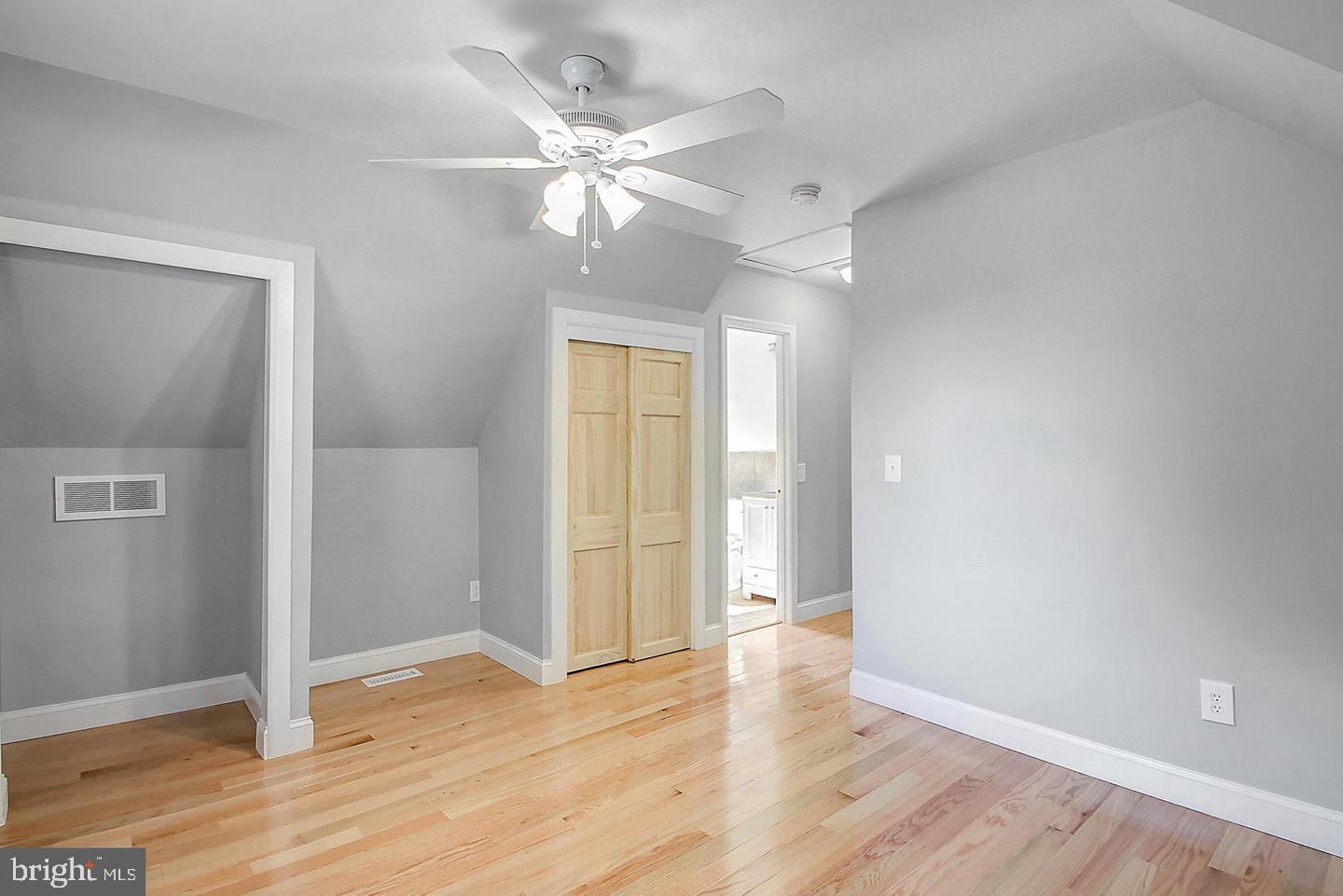 3207 Janice Avenue Baltimore, MD 21227 - Photo 10 of 34