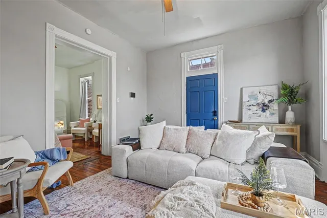 $135,000 | 2922 Virginia Avenue, St. Louis, MO 63118