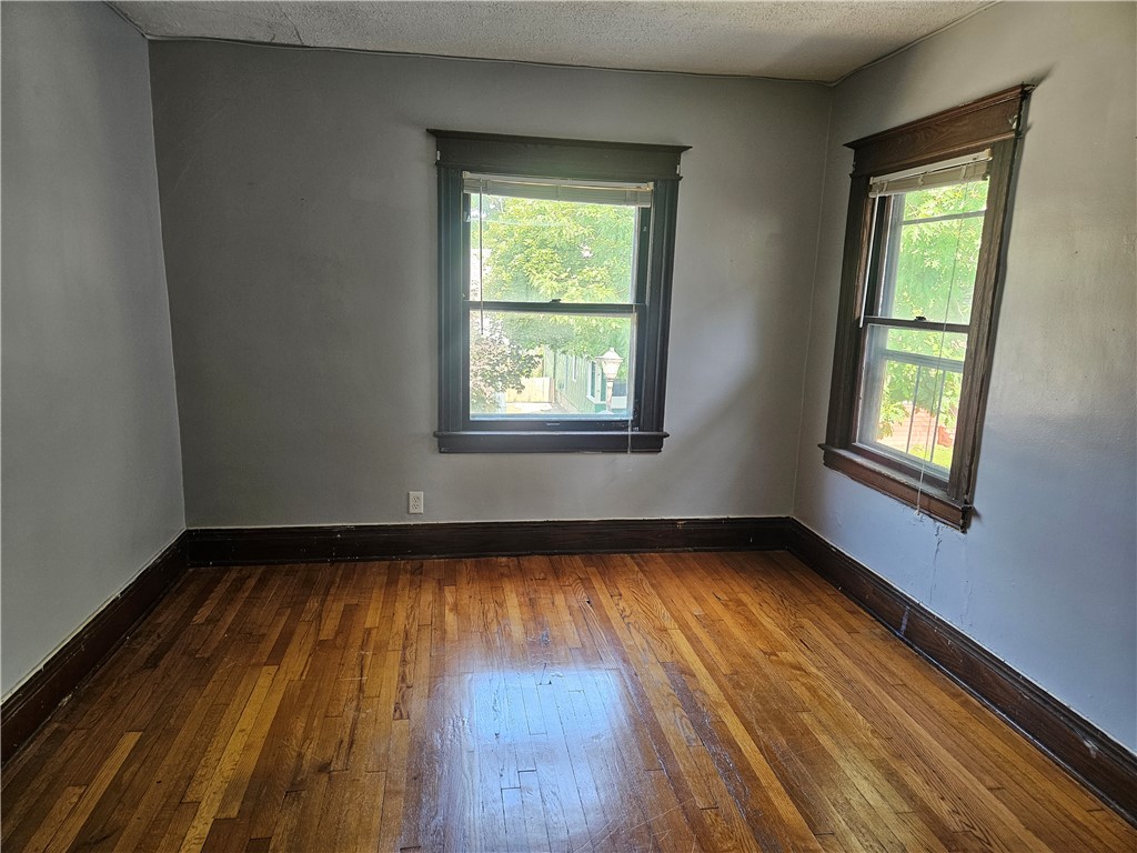 10 Regent Street Rochester, NY 14607 - Photo 5 of 7