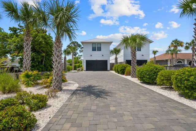 $1,925,000 | 8597 North Lagoon Drive, Panama City Beach, FL 32408