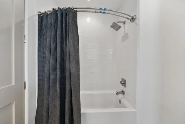 $1,925,000 | 8597 North Lagoon Drive, Panama City Beach, FL 32408