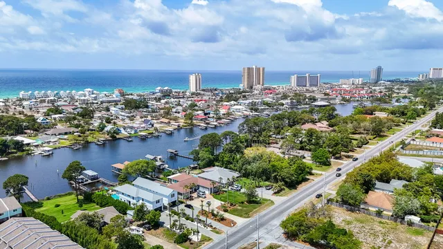 $1,925,000 | 8597 North Lagoon Drive, Panama City Beach, FL 32408
