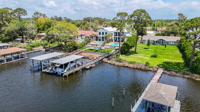 $1,925,000 | 8597 North Lagoon Drive, Panama City Beach, FL 32408