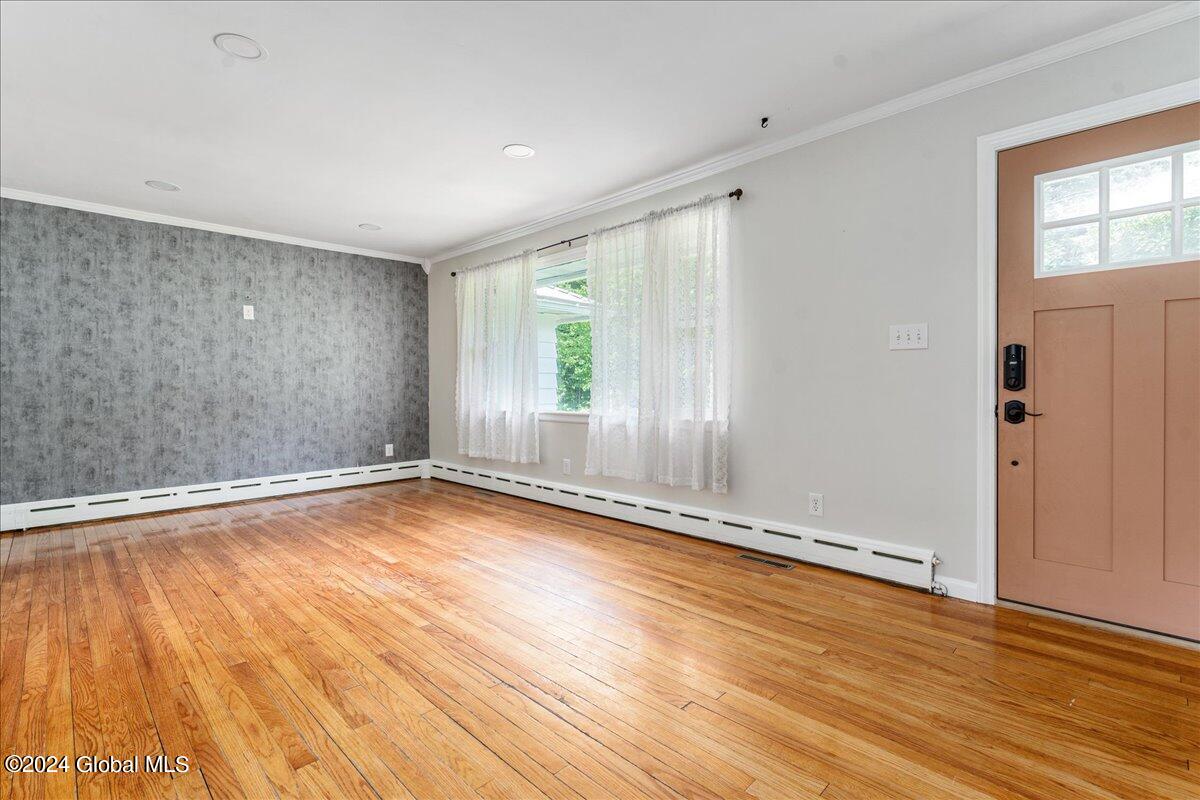 333 McCormack Road Albany, NY 12208 - Photo 5 of 21 04-333 MCCORMACK-12