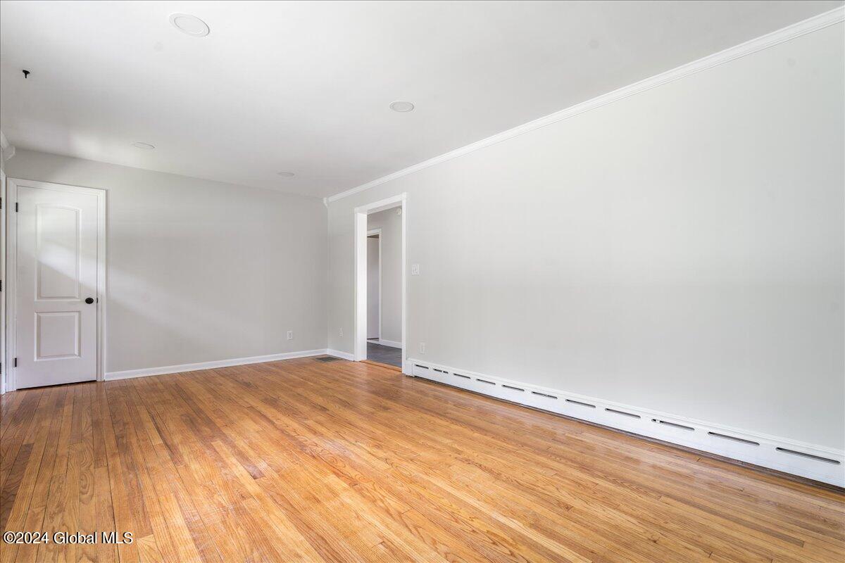 333 McCormack Road Albany, NY 12208 - Photo 6 of 21 06-333 MCCORMACK-14