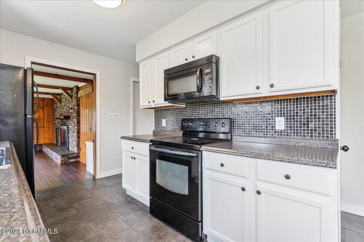 333 McCormack Road Albany, NY 12208 - Photo 10 of 21 10-333 MCCORMACK-18