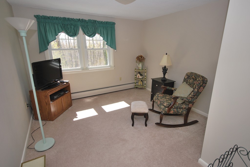 12 Indian Hill Road Paxton, MA 01612 - Photo 12 of 21 Gallery Image 12