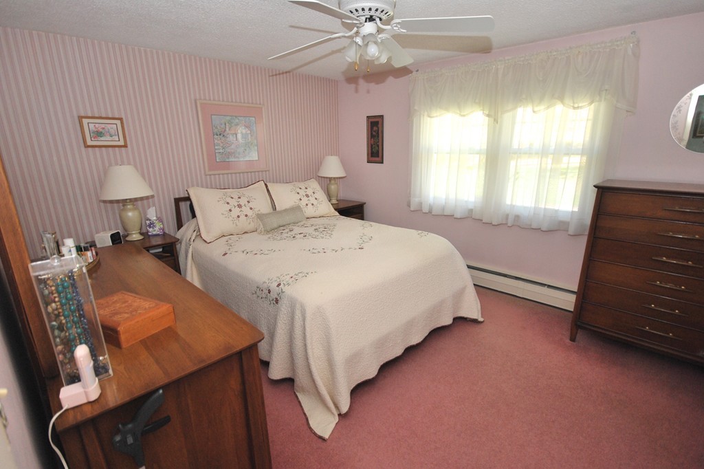 12 Indian Hill Road Paxton, MA 01612 - Photo 10 of 21 Gallery Image 10