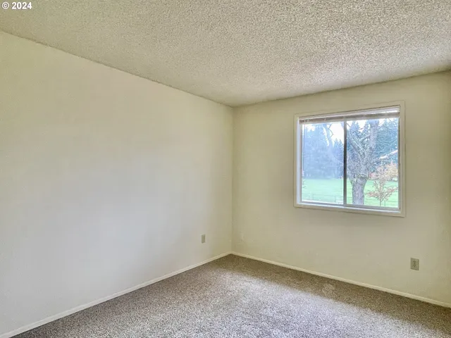 $409,900 | 13010 Northeast Pinebrook Street, Vancouver, WA 98684